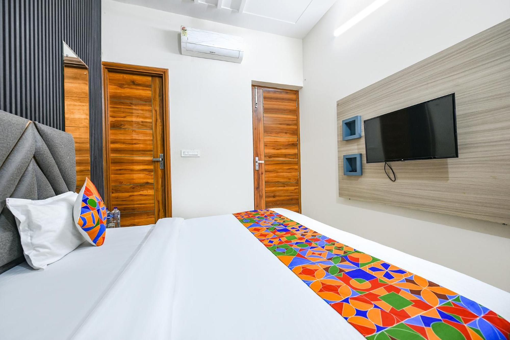 Fabhotel K9 Stay Ludhiana Bagian luar foto